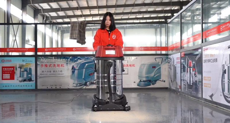 在工業粉塵真空清潔中遵守健康和安全法規的重要性