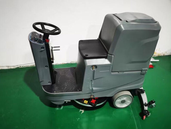 使用工業洗地機的最佳操作